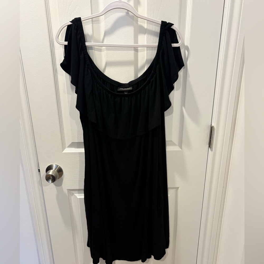 Lane Bryant Black Off-Shoulder Dress Size 26/28 With Pockets